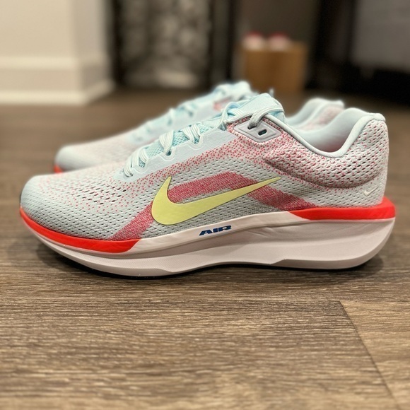Nike Other - Nike Winflo 11 sz 10